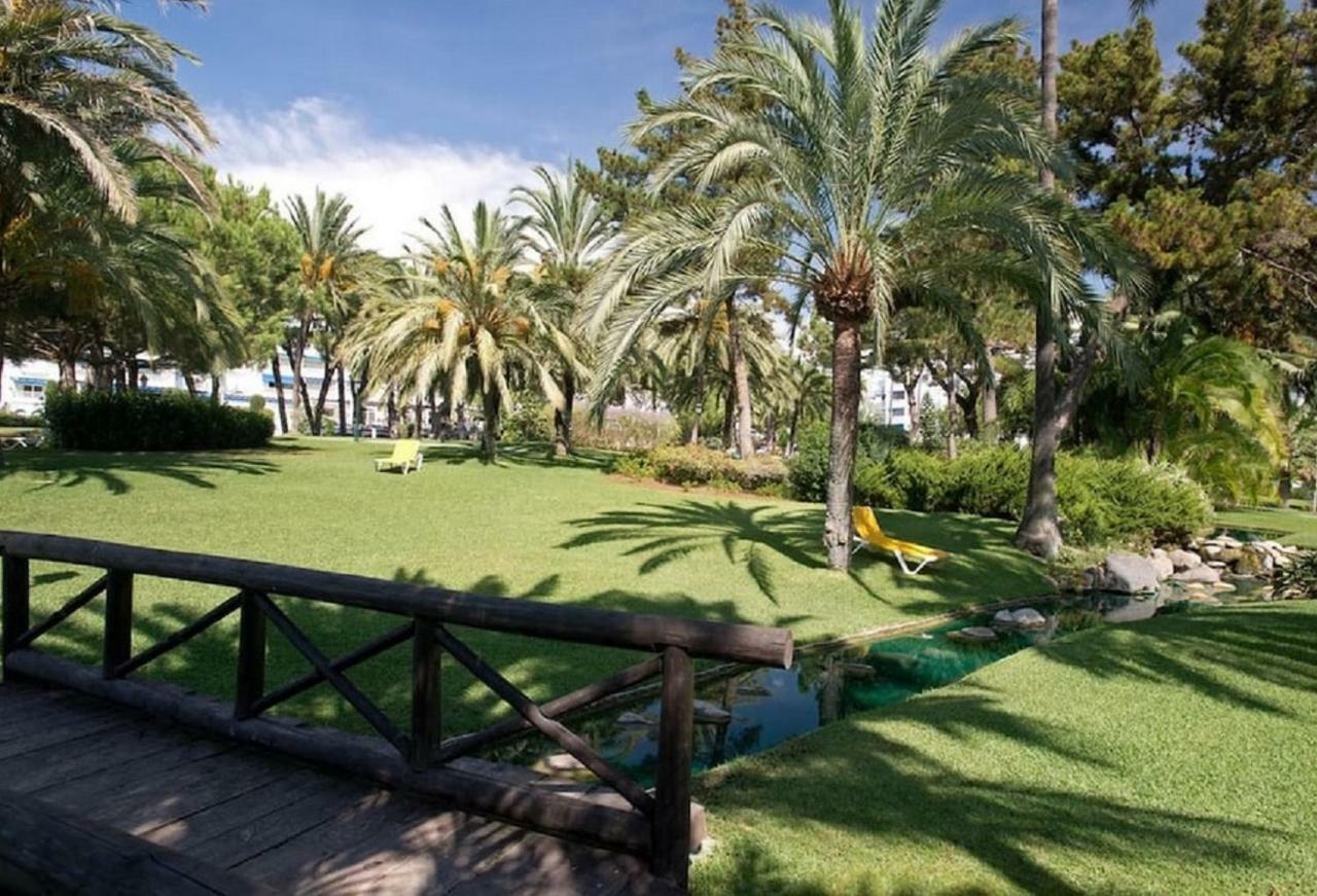 Beachfront Luxury Residence, Playas Del Duque, Puerto Banus, 马尔韦利亚 外观 照片